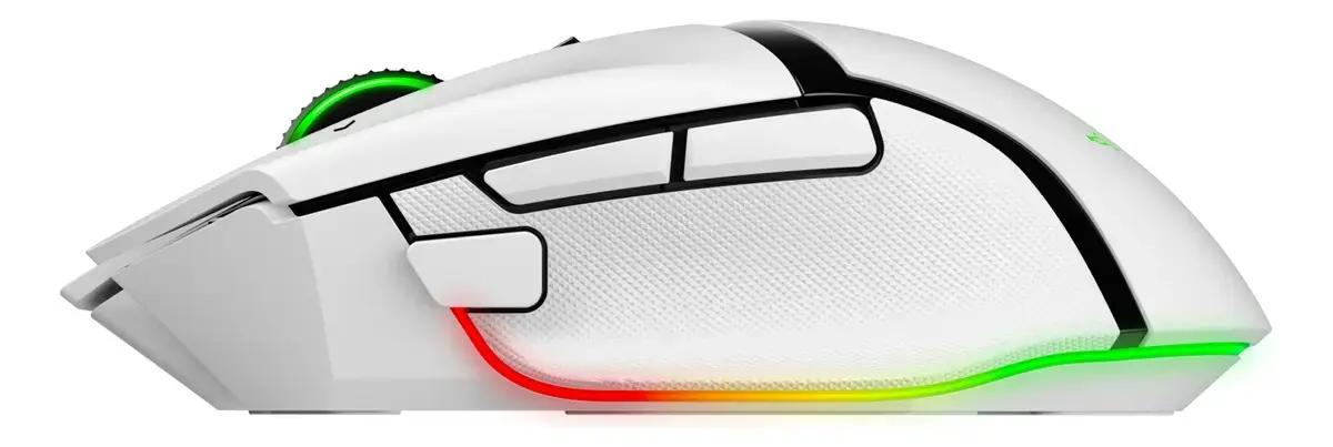 Mouse Razer Basilisk V3 Pro White - Mouse Gamer - Imagen 3 Mouse Razer Basilisk V3 Pro White - Mouse Gamer - Imagen 3