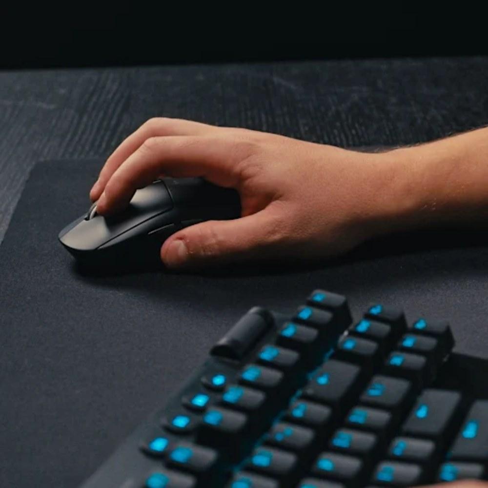 Mouse Inalámbrico Gamer Logitech Pro X Superlight 2 Color Negro - Componentes - Imagen 2 Mouse Inalámbrico Gamer Logitech Pro X Superlight 2 Color Negro - Componentes - Imagen 2
